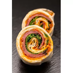 Wrap pastrami caviar de tomate